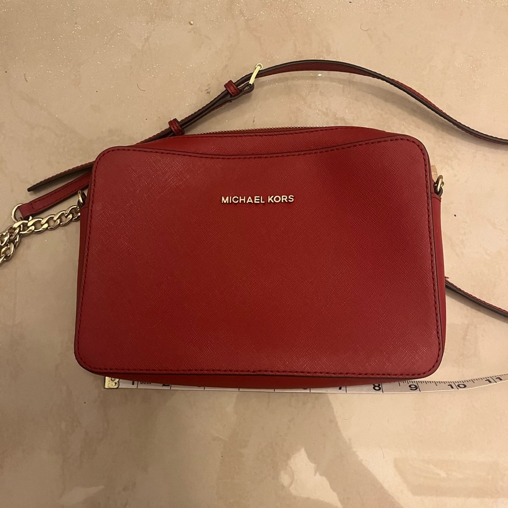 Michael Kors red❤️crossbody bag